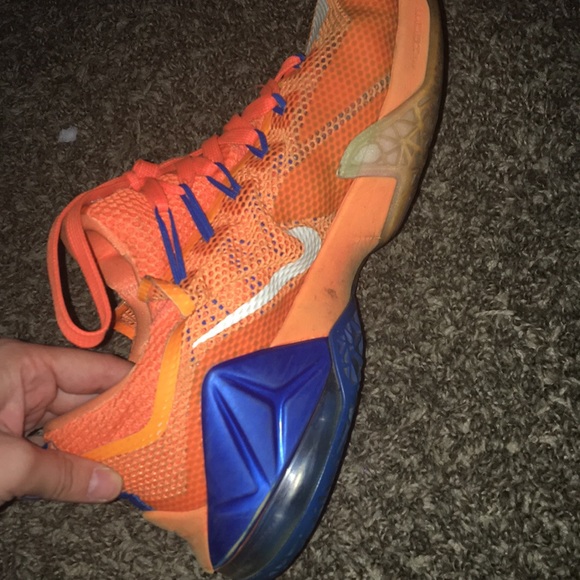 lebron 12s - Picture 1 of 2